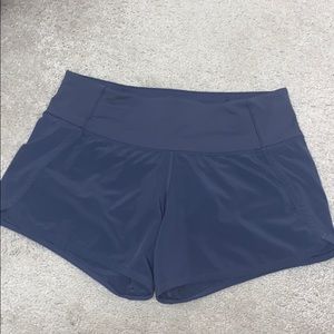 Lululemon Run Times Short II *4"